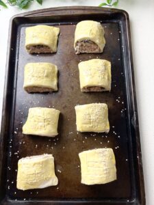Unbaked sausage roll
