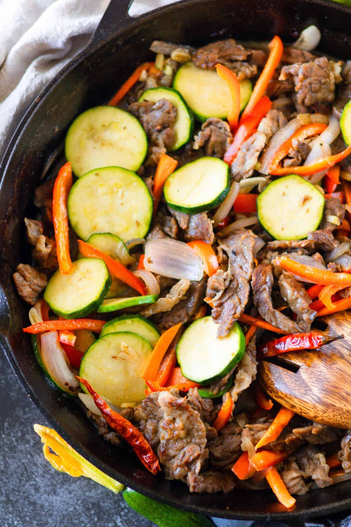 zucchini beef stir fry
